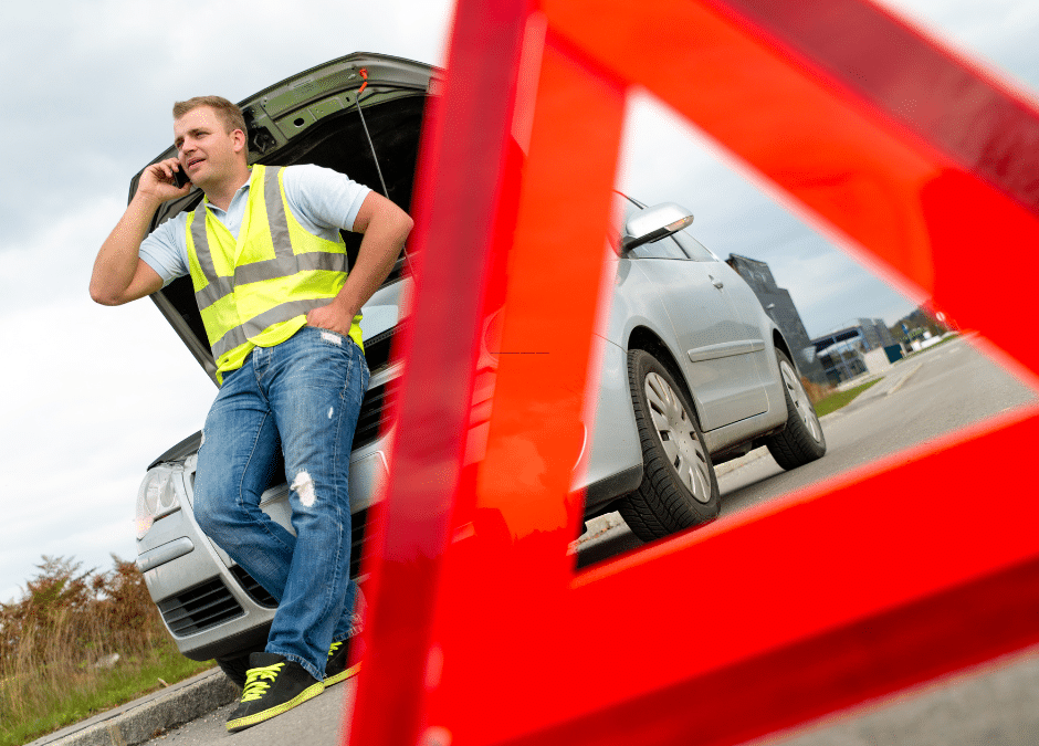 Top Tips for Staying Safe While Waiting for Roadside Assistance